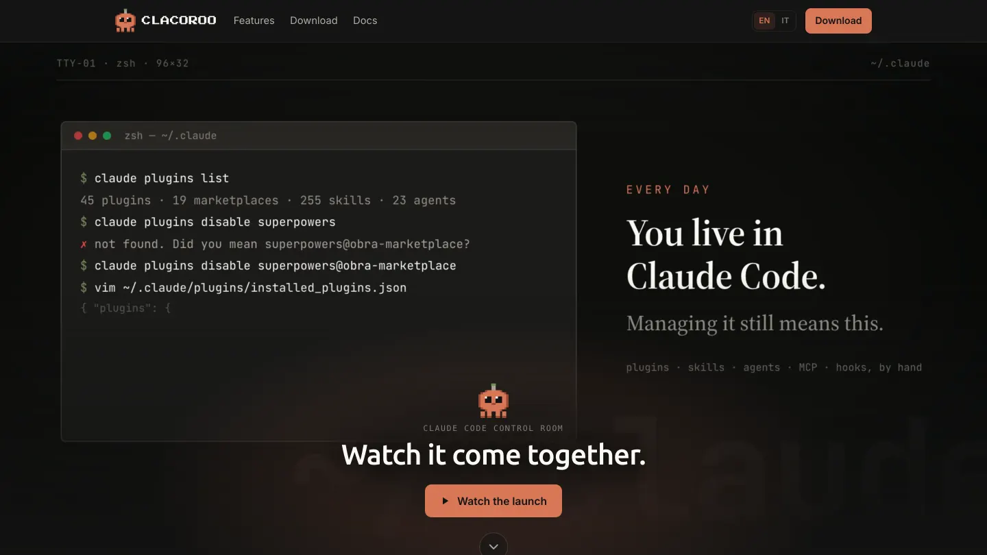 Schermata del sito di CLACOROO: a sinistra una finestra di terminale con i comandi di gestione dei plugin, a destra il titolo "You live in Claude Code" e il pulsante per scaricare.